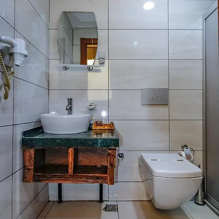 Dd Pera Istanbul